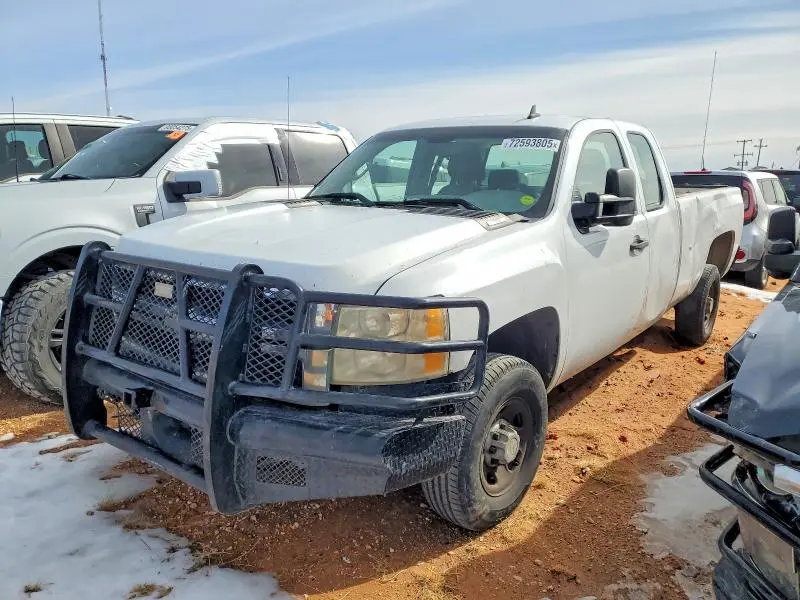 1GCHC29K58E128680