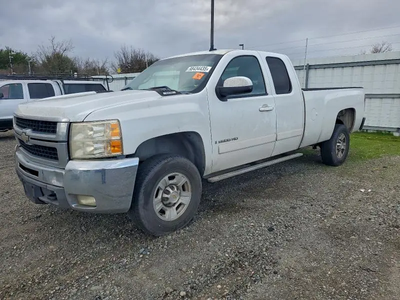 1GCHC29K68E200325