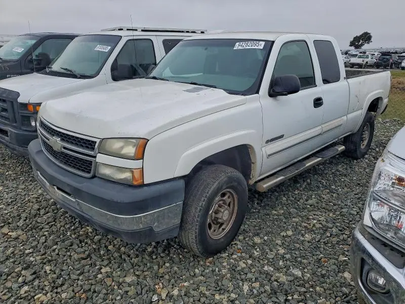 1GCHC29U07E198541
