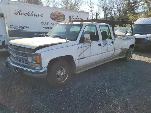 1GCHC33F2YF464153