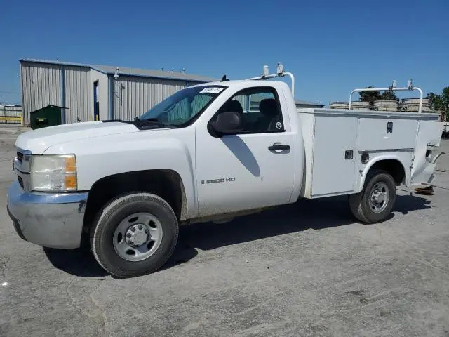 1GCHC44K89E104278