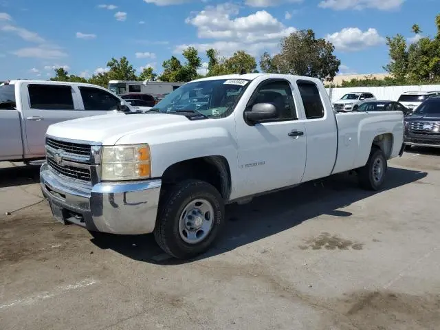 1GCHC49K99E100913
