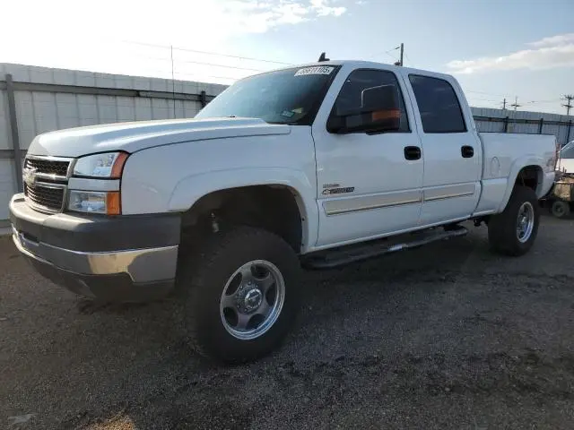 1GCHK23D56F156936