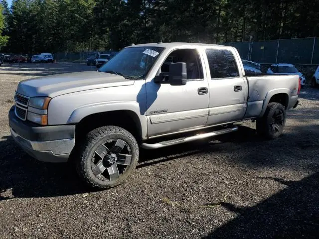 1GCHK23UX5F884573