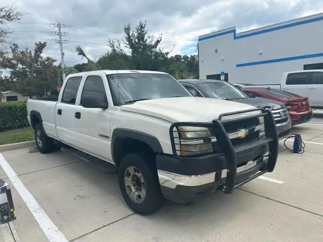 1GCHK23UX6F266624