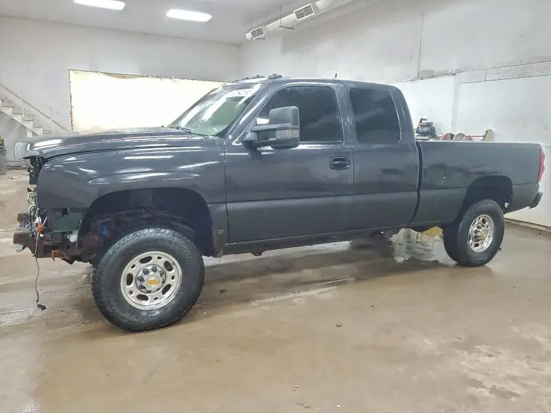 1GCHK29D06E233483