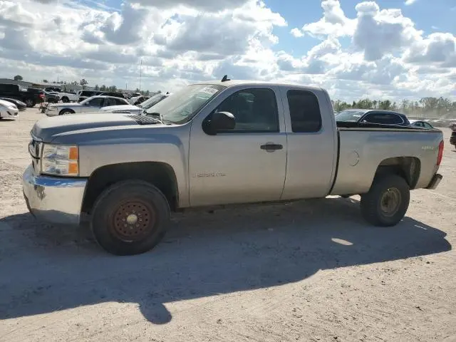 1GCHK29KX7E560117