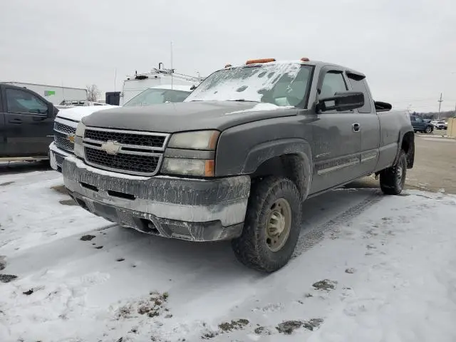 1GCHK29U06E184608