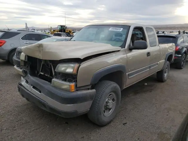 1GCHK29U35E327503