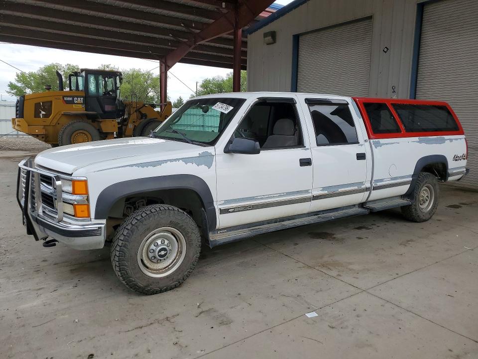 1GCHK33J6XF033983