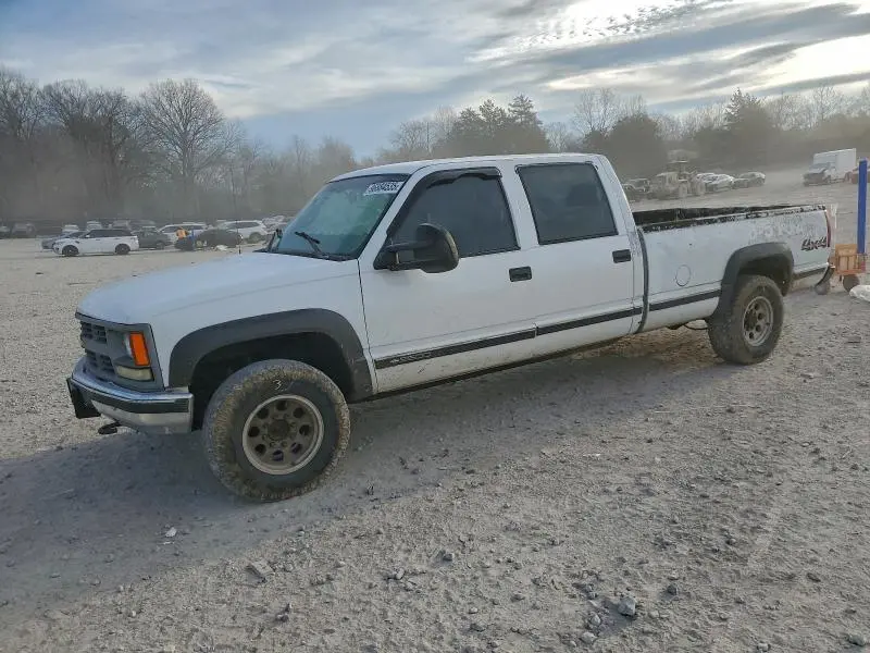 1GCHK33R8YF500893