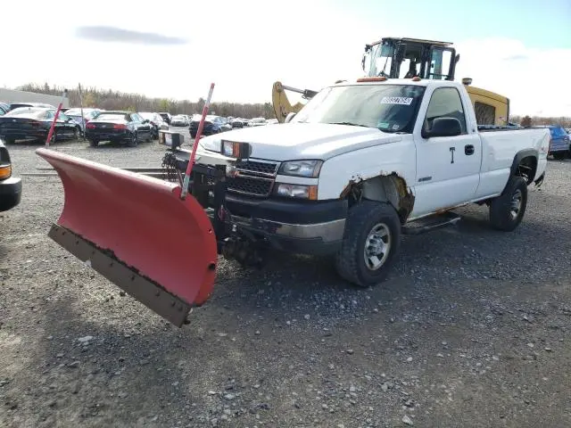1GCHK34U55E315804