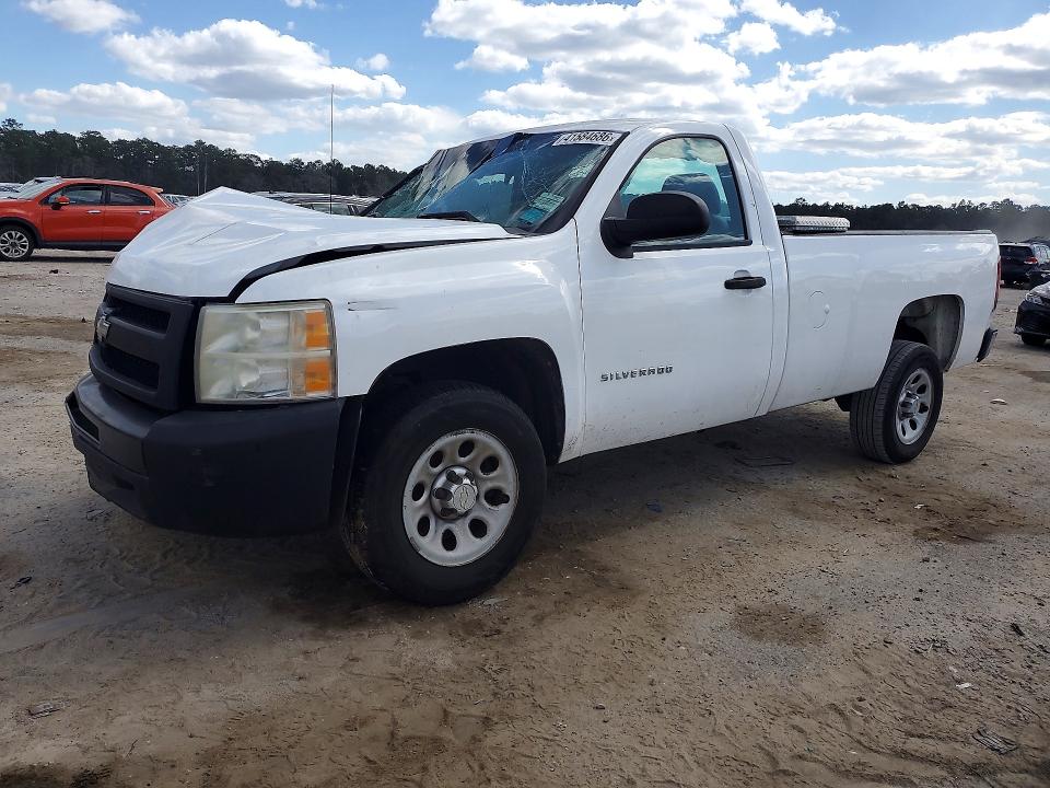 1GCPCPEXXAZ264229