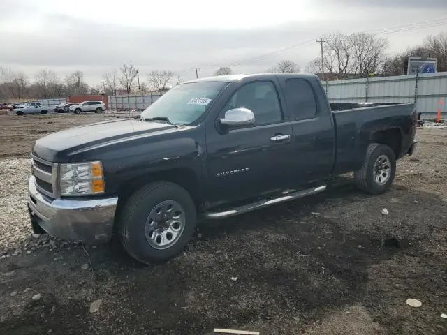 1GCRCPEX7CZ174600