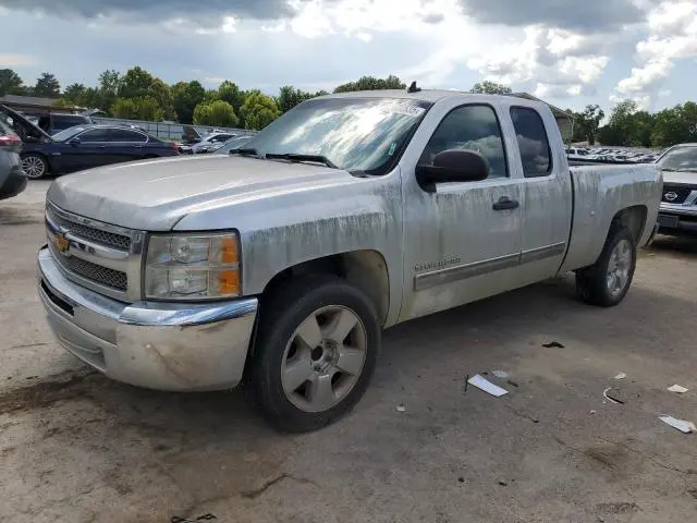 1GCRCSE07CZ309886
