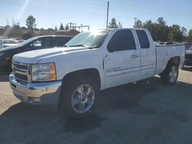 1GCRCSE09CZ355610