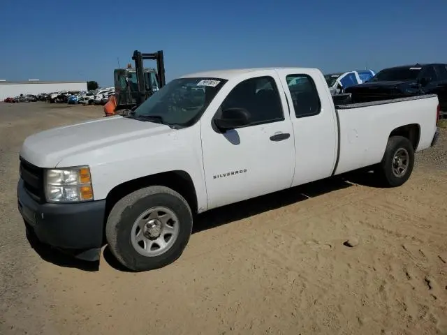 1GCSKPE09AZ268594