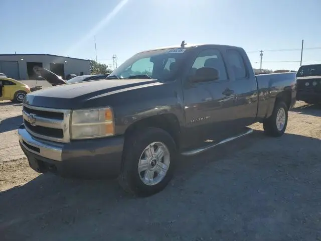 1GCSKSE38AZ240590