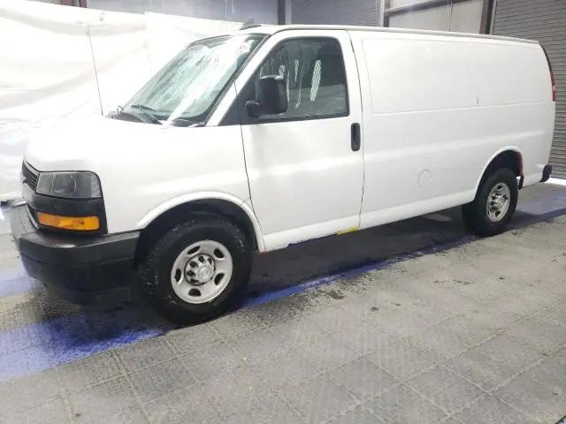 1GCWGAFGXJ1210875