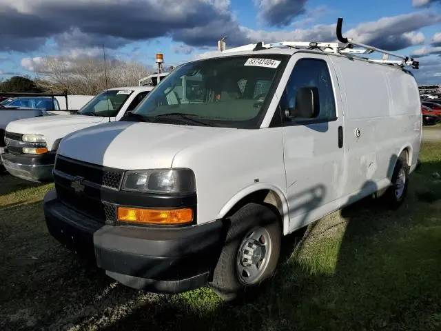 1GCWGAFP7J1176300