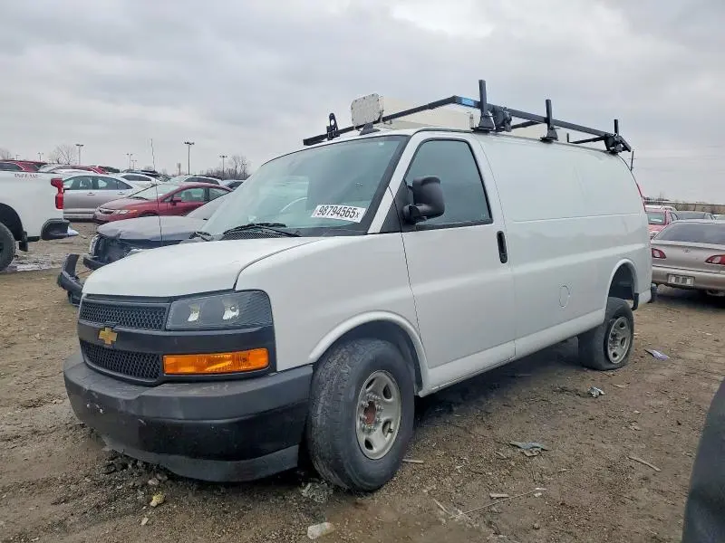 1GCWGAFP9P1132596