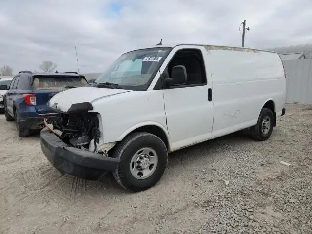 1GCWGFFA6E1129810