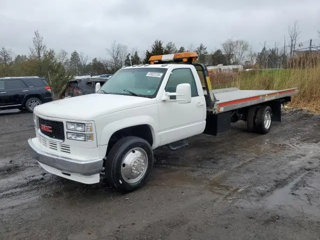 1GDKC34F3SJ526082