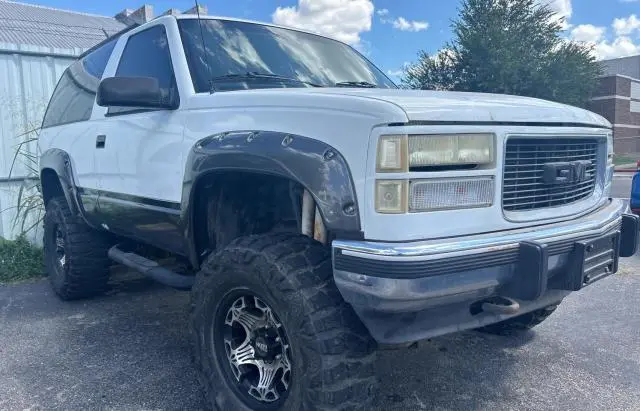 1GKEK18K9PJ718702