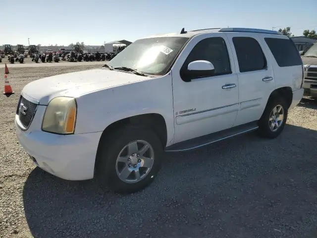 1GKFK63827J263835