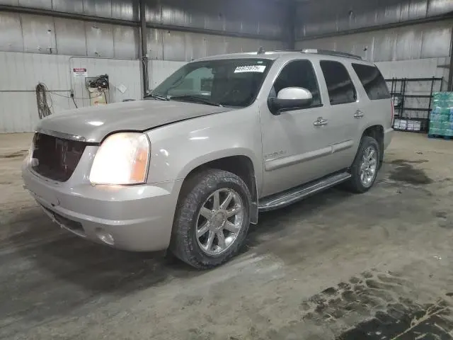 1GKFK63828J217469