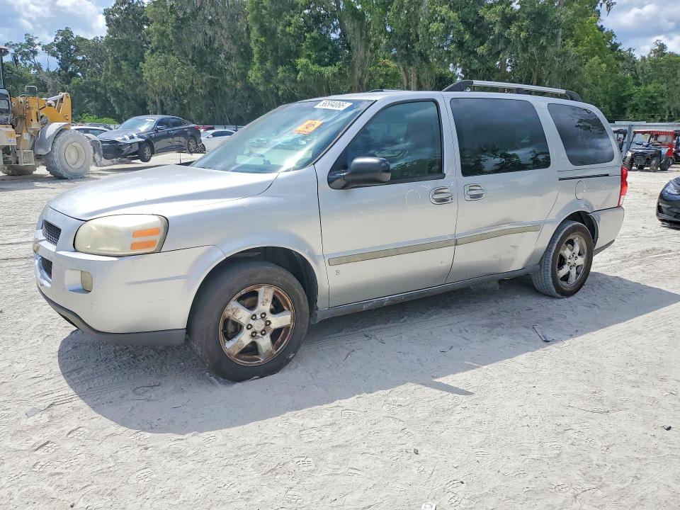 1GNDV33127D202339