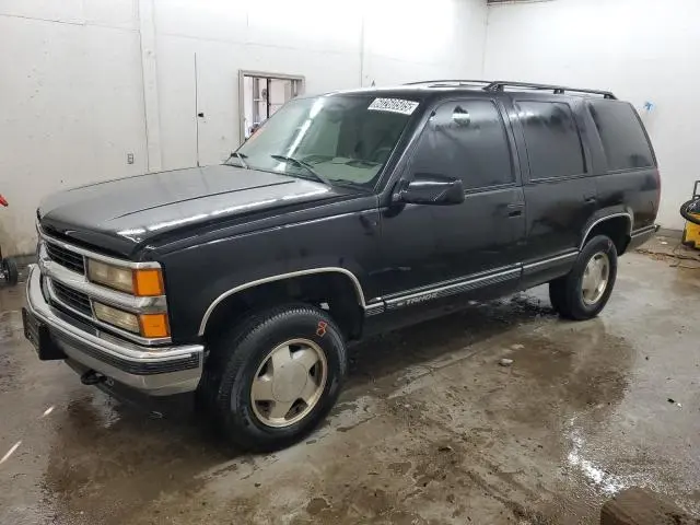 1GNEK13R2WJ348814