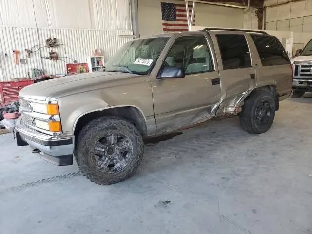 1GNEK13R2XJ338897