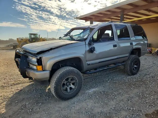 1GNEK13R9YR163017