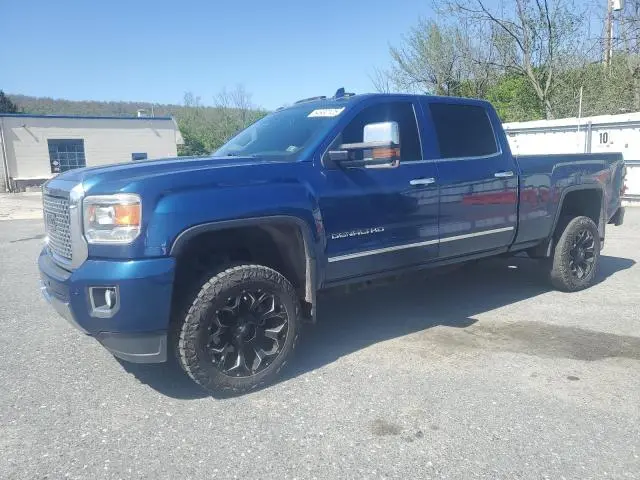 1GT120E8XFF547778