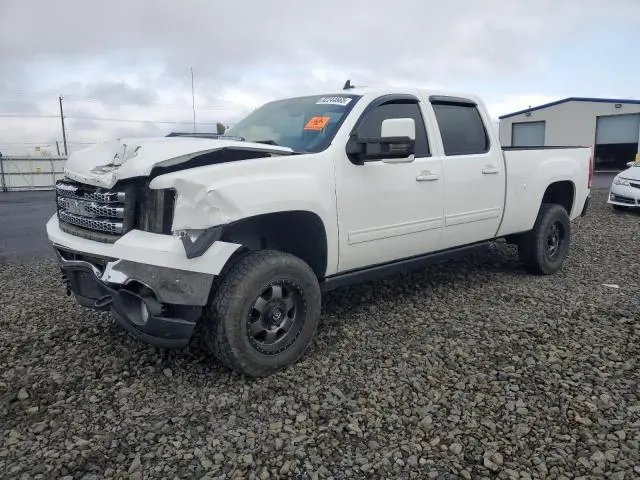 1GT121C82DF155822