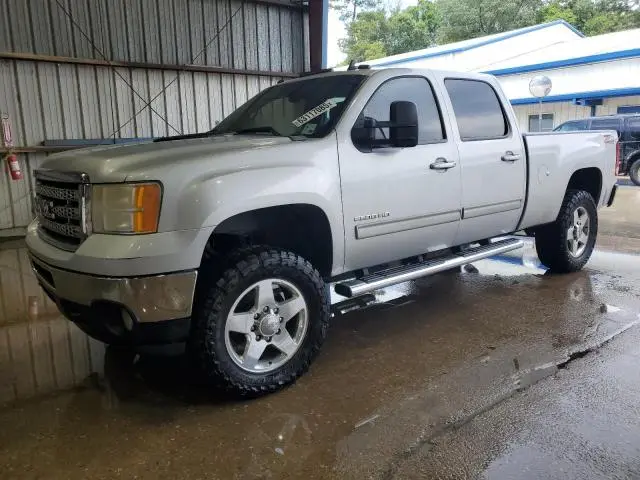 1GT121E83BF247063