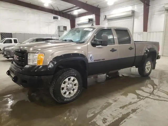 1GT121EGXCF156087