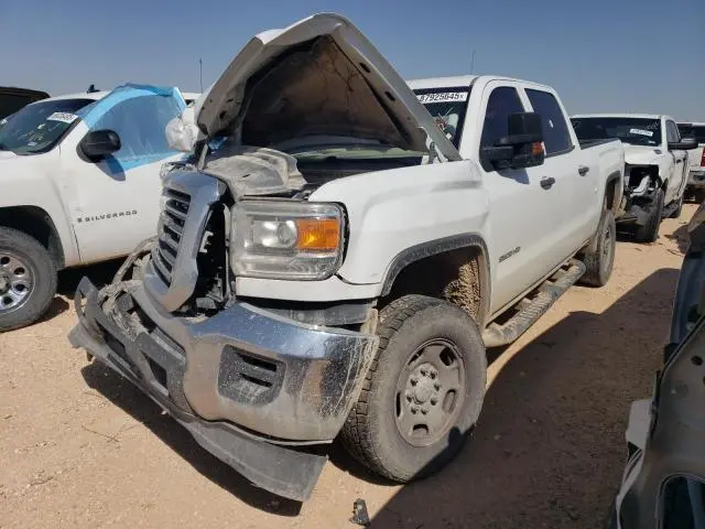 1GT12REG3JF158100