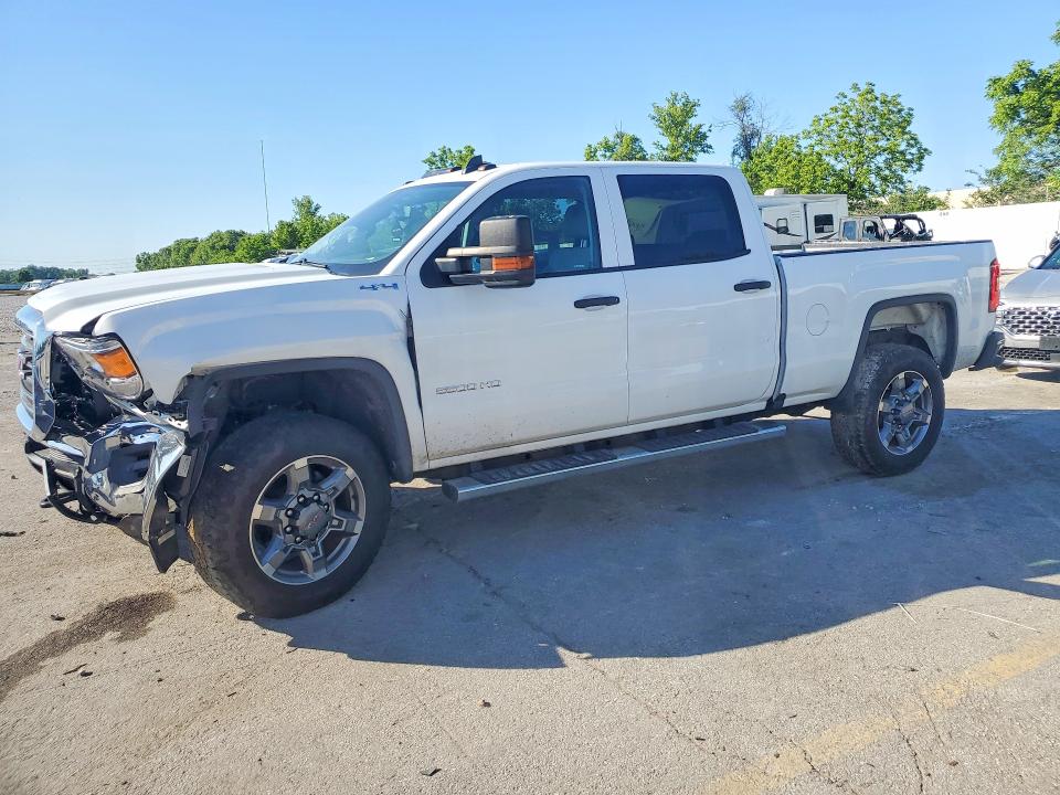 1GT12REG9JF164516