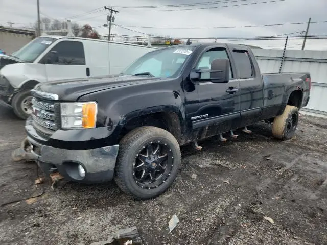 1GT221C84DZ106298