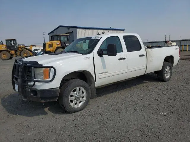 1GT423C89DF135009