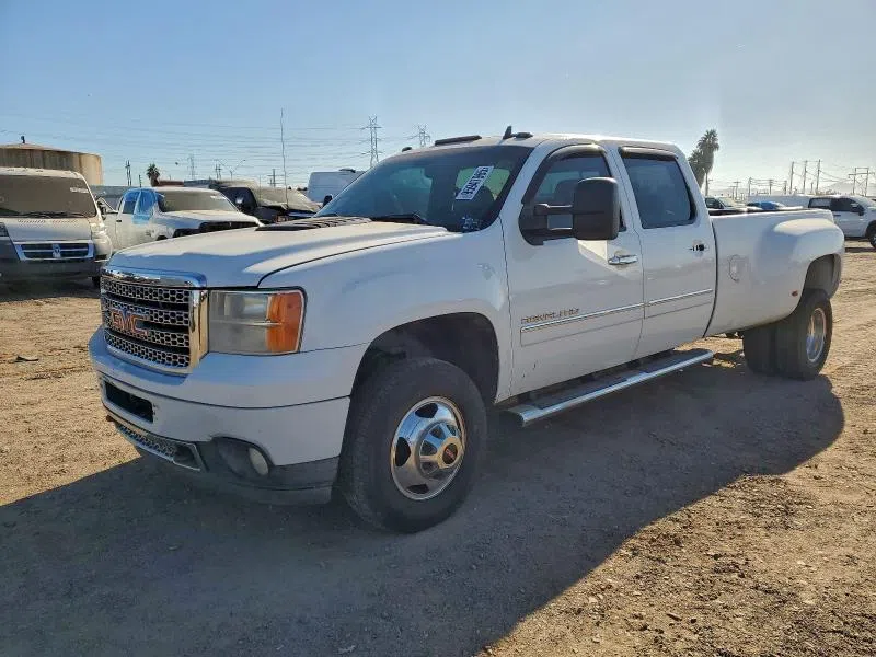 1GT426C8XEF120876
