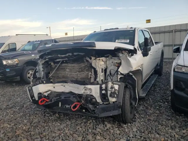 1GT49VEY0RF116831