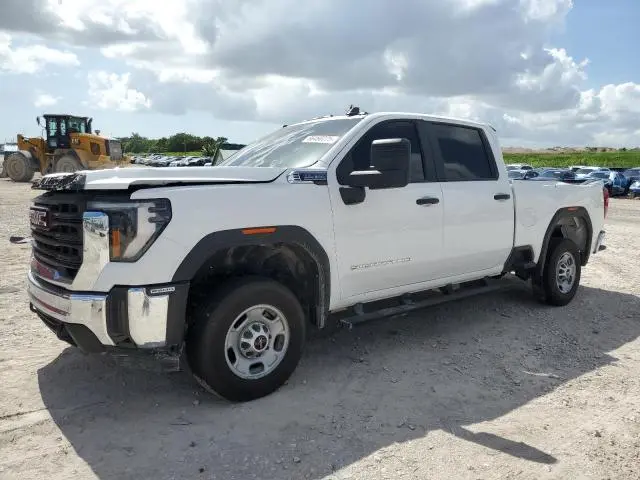 1GT4ULE75SF147315