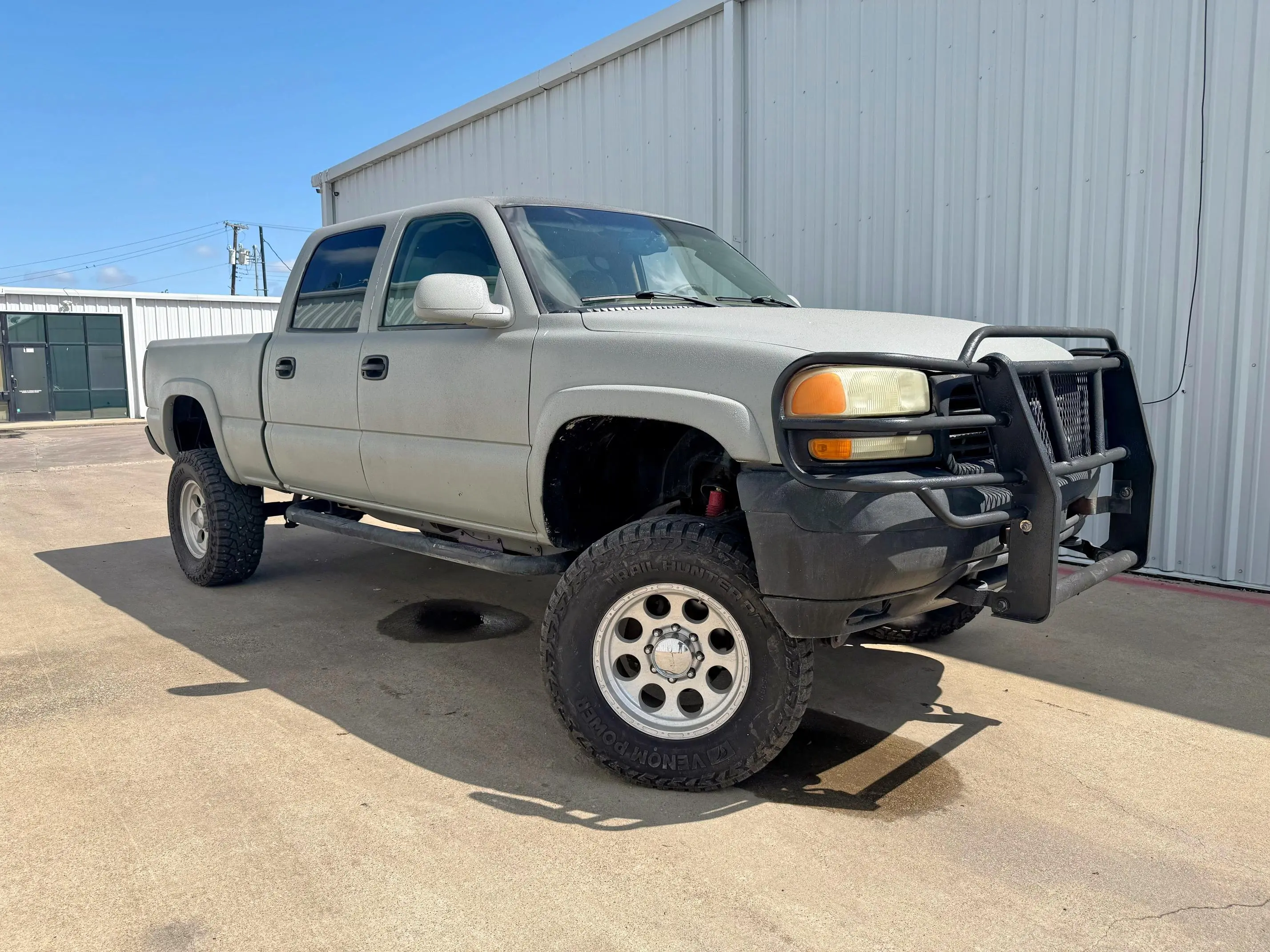 1GTHK23U82F250304
