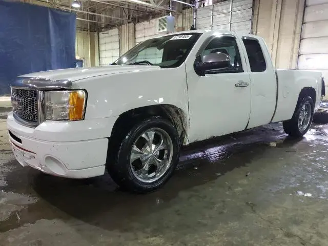 1GTSCUEA8AZ285441