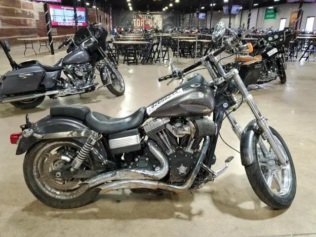 1HD1GX4118K305808
