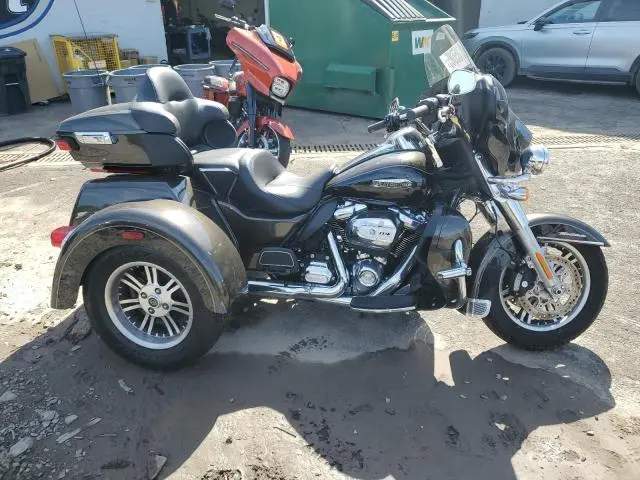 1HD1MAF19LB852904