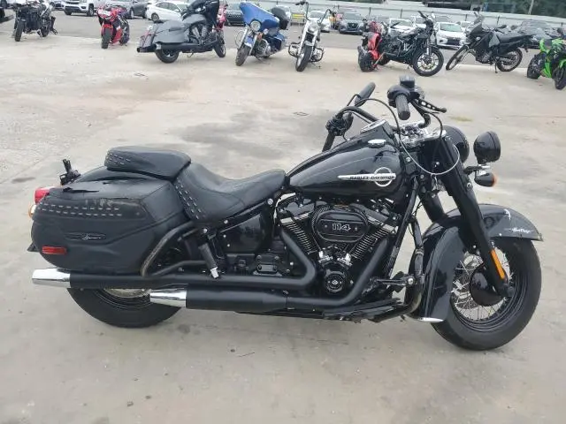 1HD1YBK11LB052632